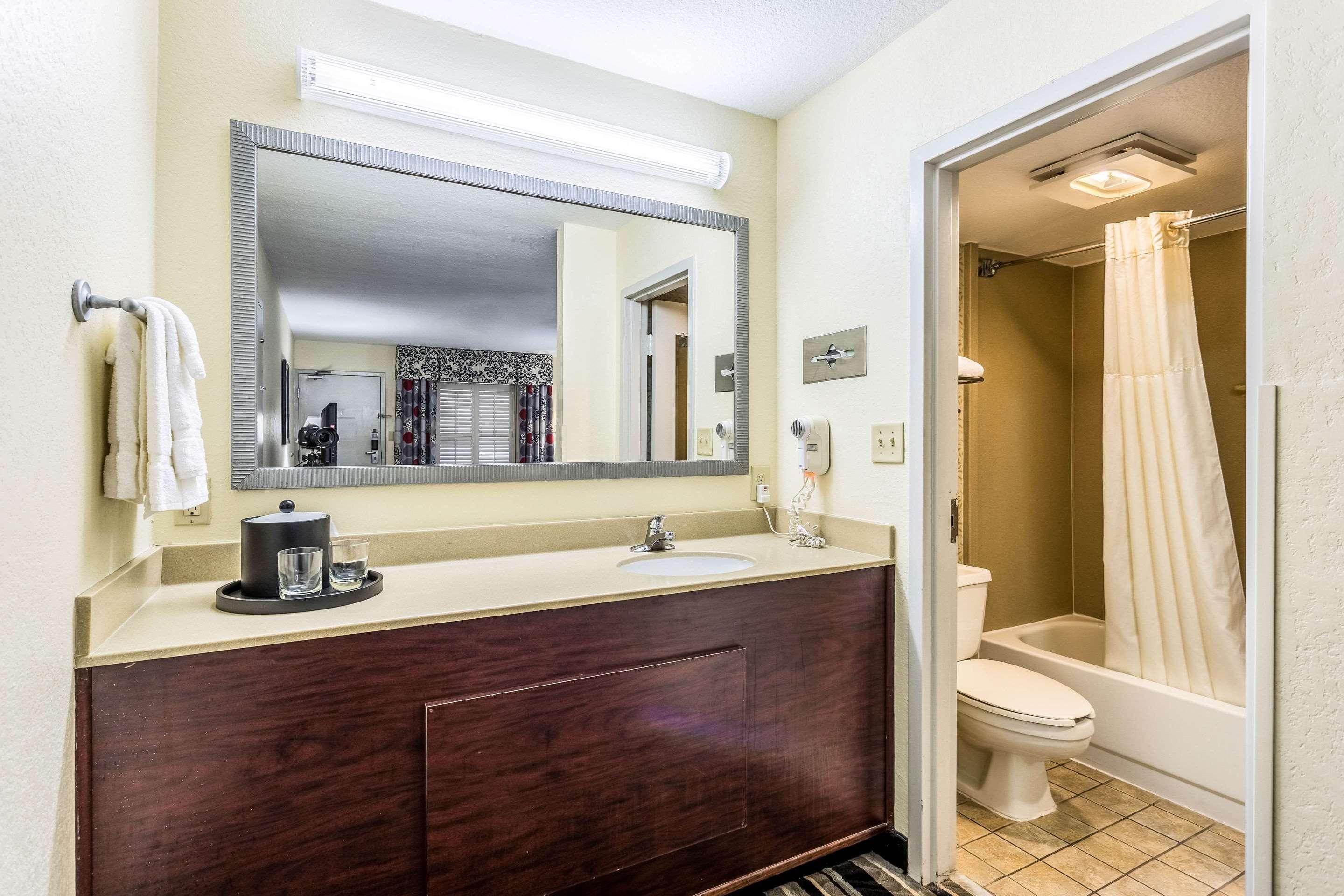 Clarion Pointe Huntsville Research Park Luaran gambar